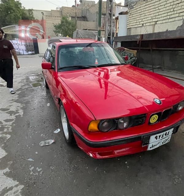 بی ئێم دەبڵیو سیریەس 5 1991  بۆ فرۆشتن لە عێراق -  بەغداد